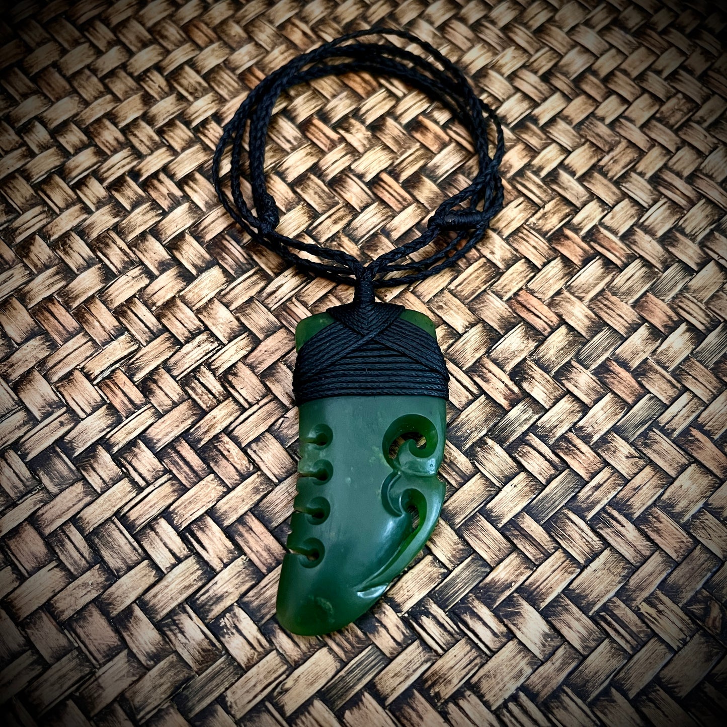 Rei NihošWhale tooth design