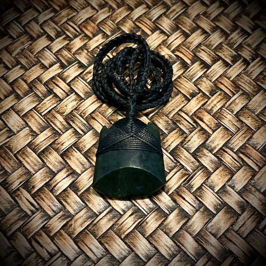 Small Toki pendant for Pēpi~Tamariki~Adult