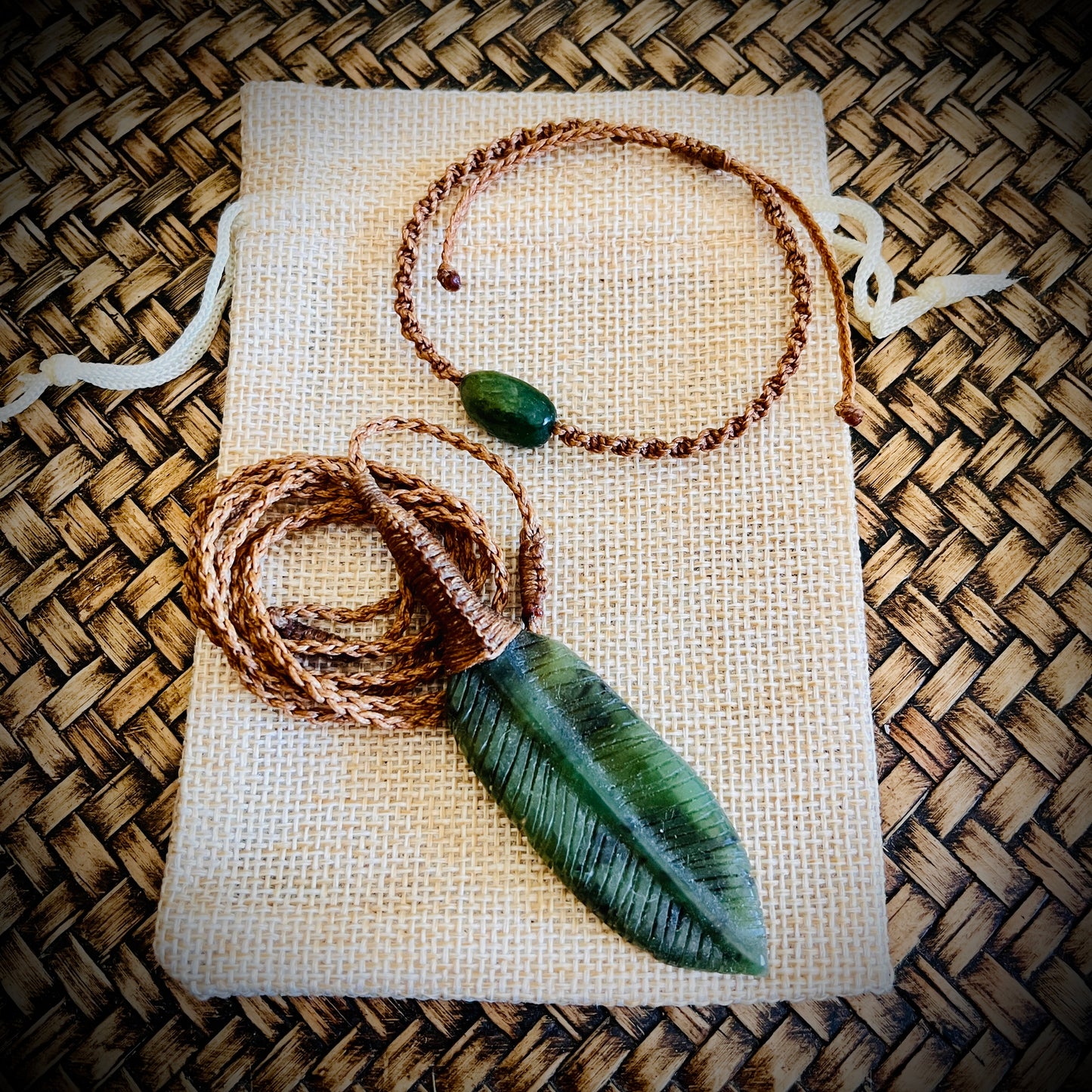 Feather Pendant & Bracelet~Koha/Gift set