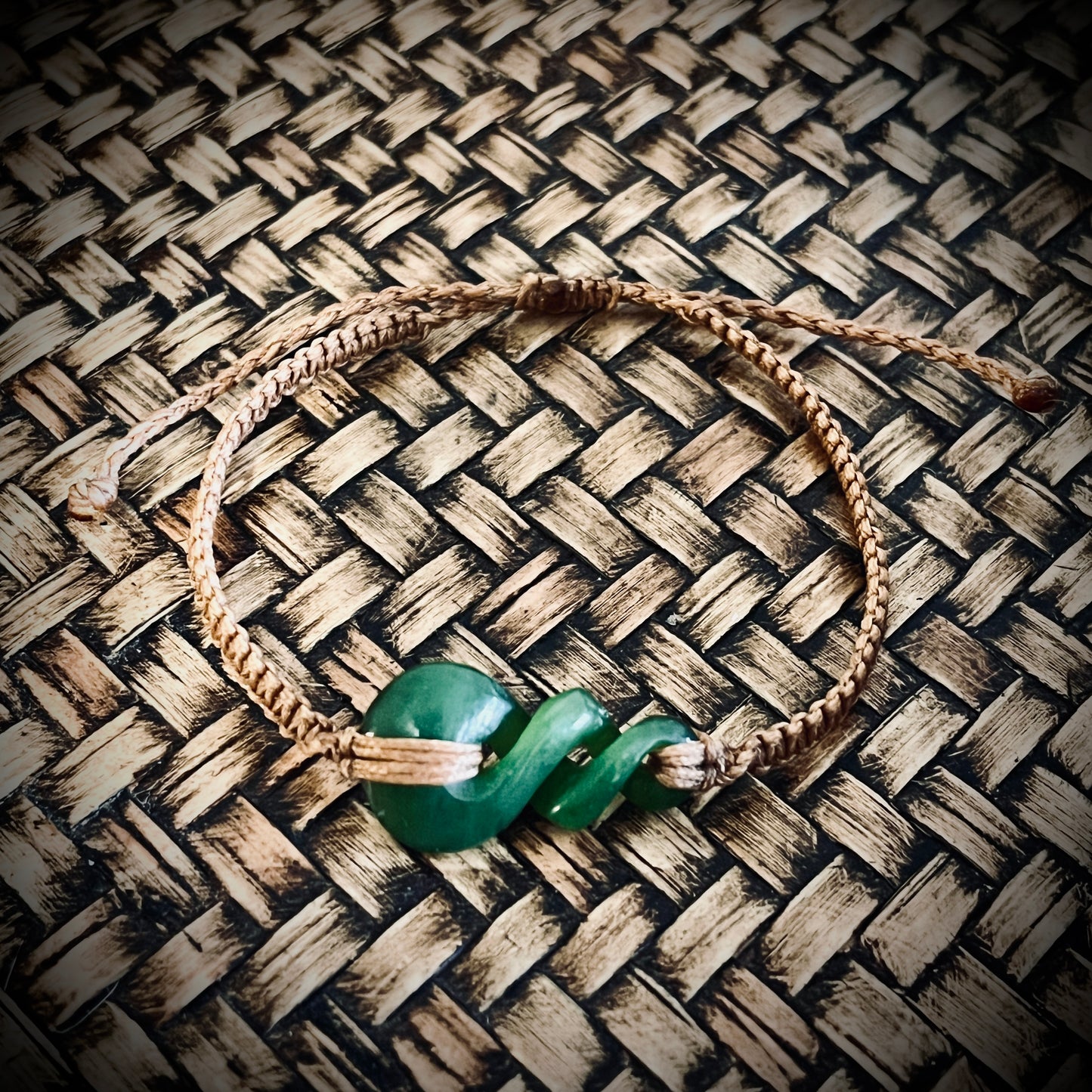Pounamu Pikorua Bracelet