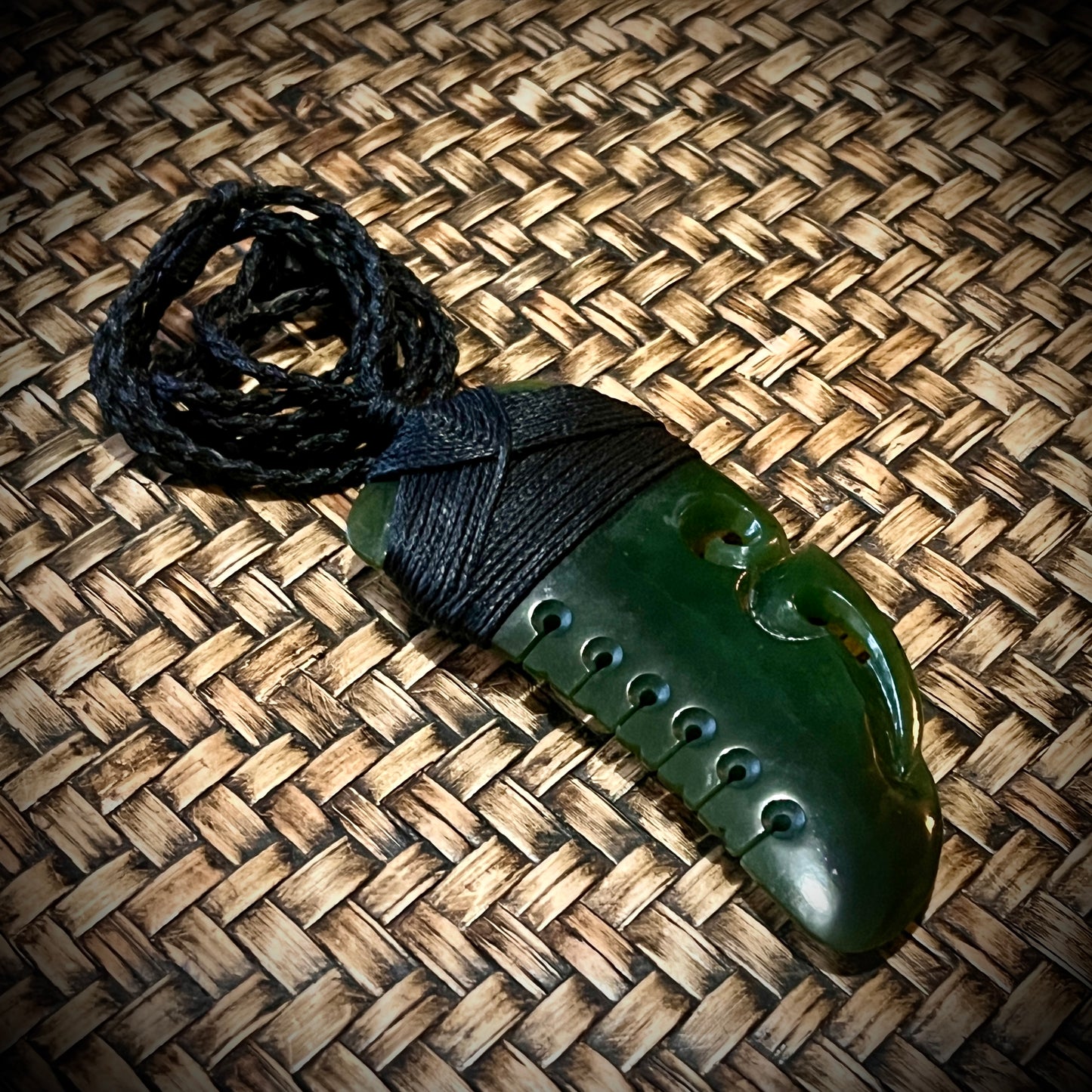 Rei NihošWhale tooth design