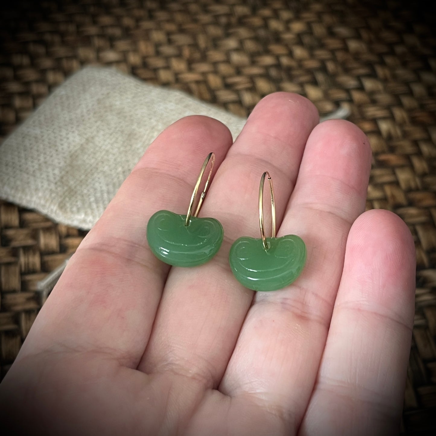 Rua~Koru 9ct gold sleeper earrings(15mm)