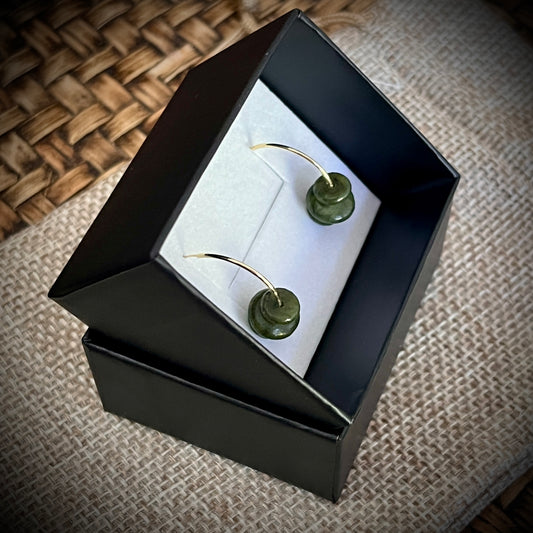 Toru Kōpae 9ct gold sleeper earrings(15mm)