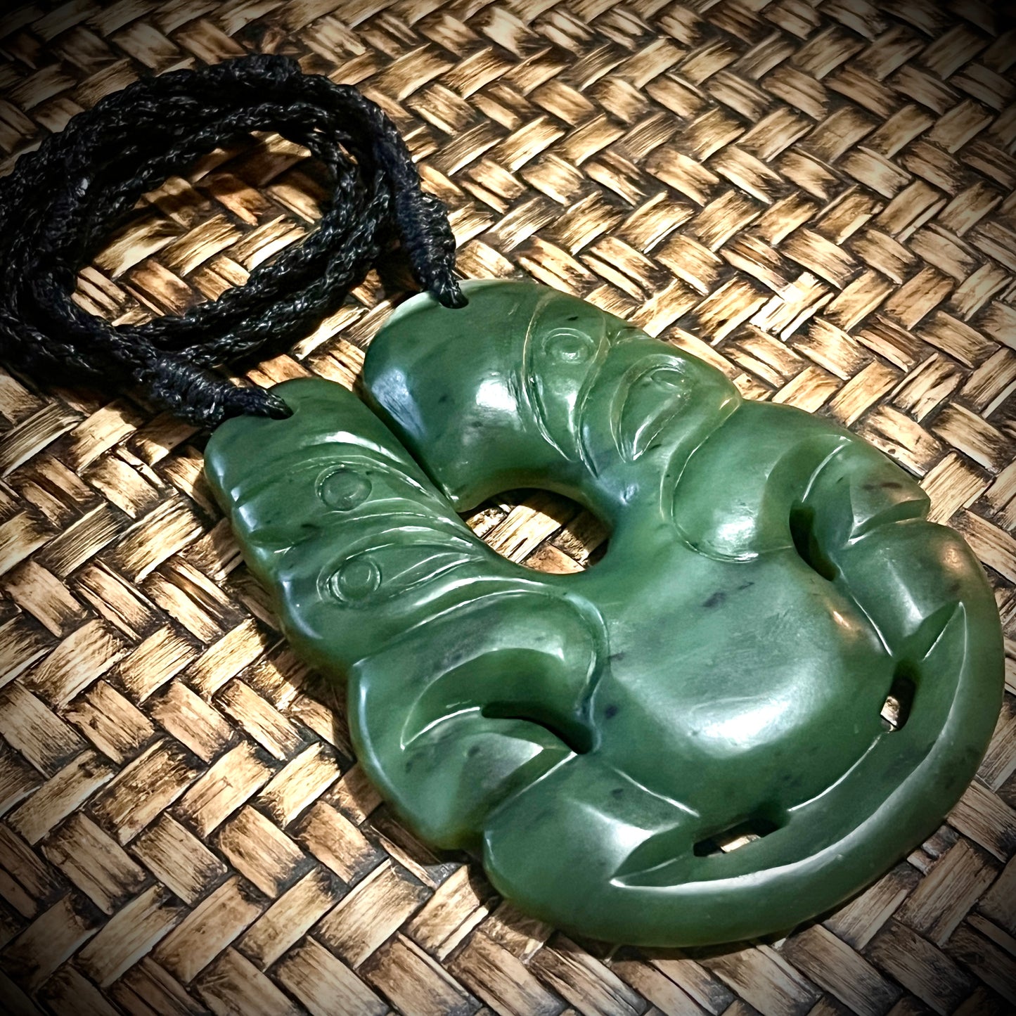 Double headed Hei Tiki