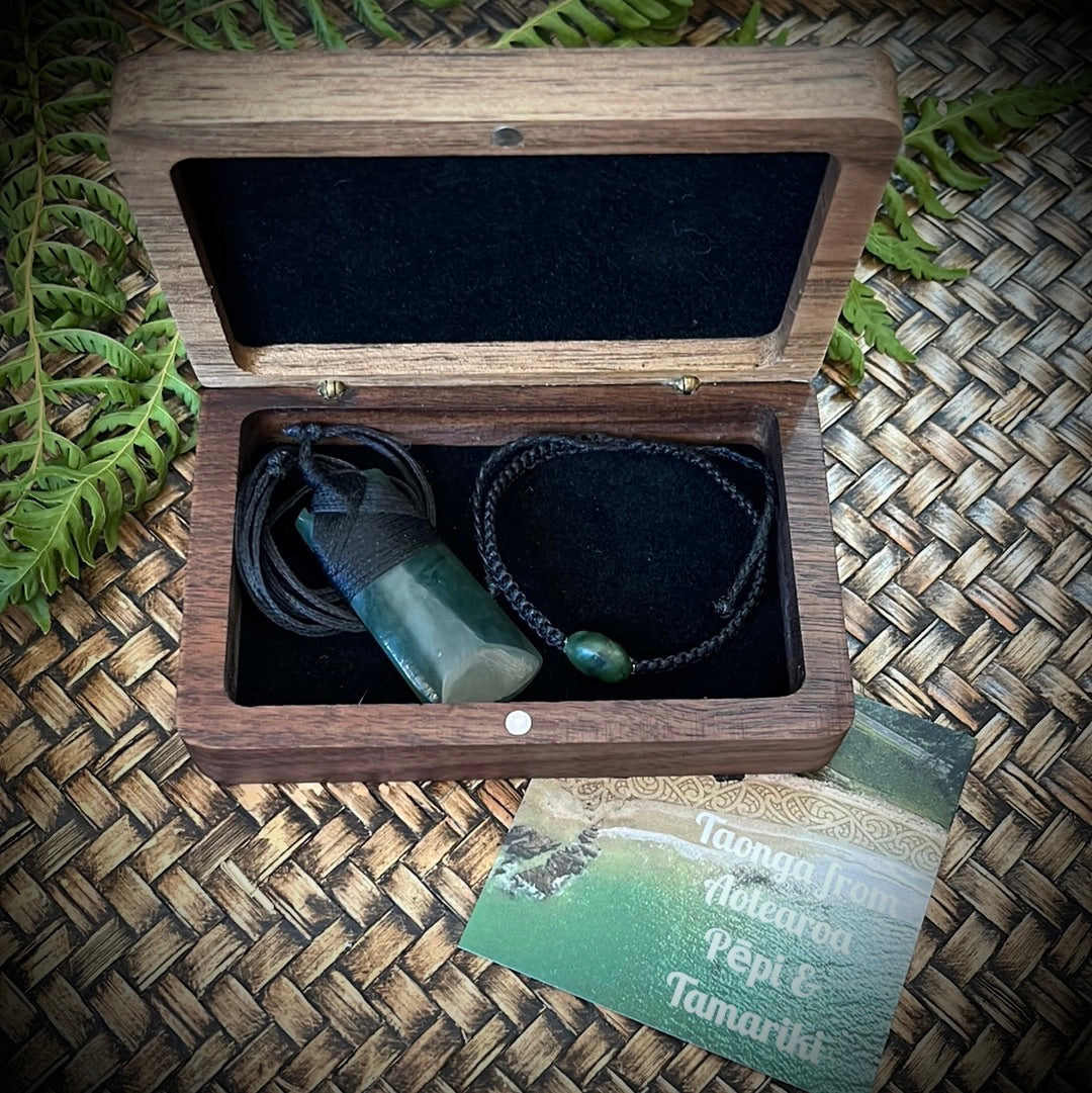 Koha|Gift sets for Pēpi~Tamariki