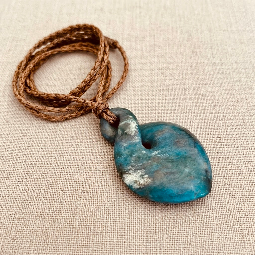 Aotea Stone Twist Pendant