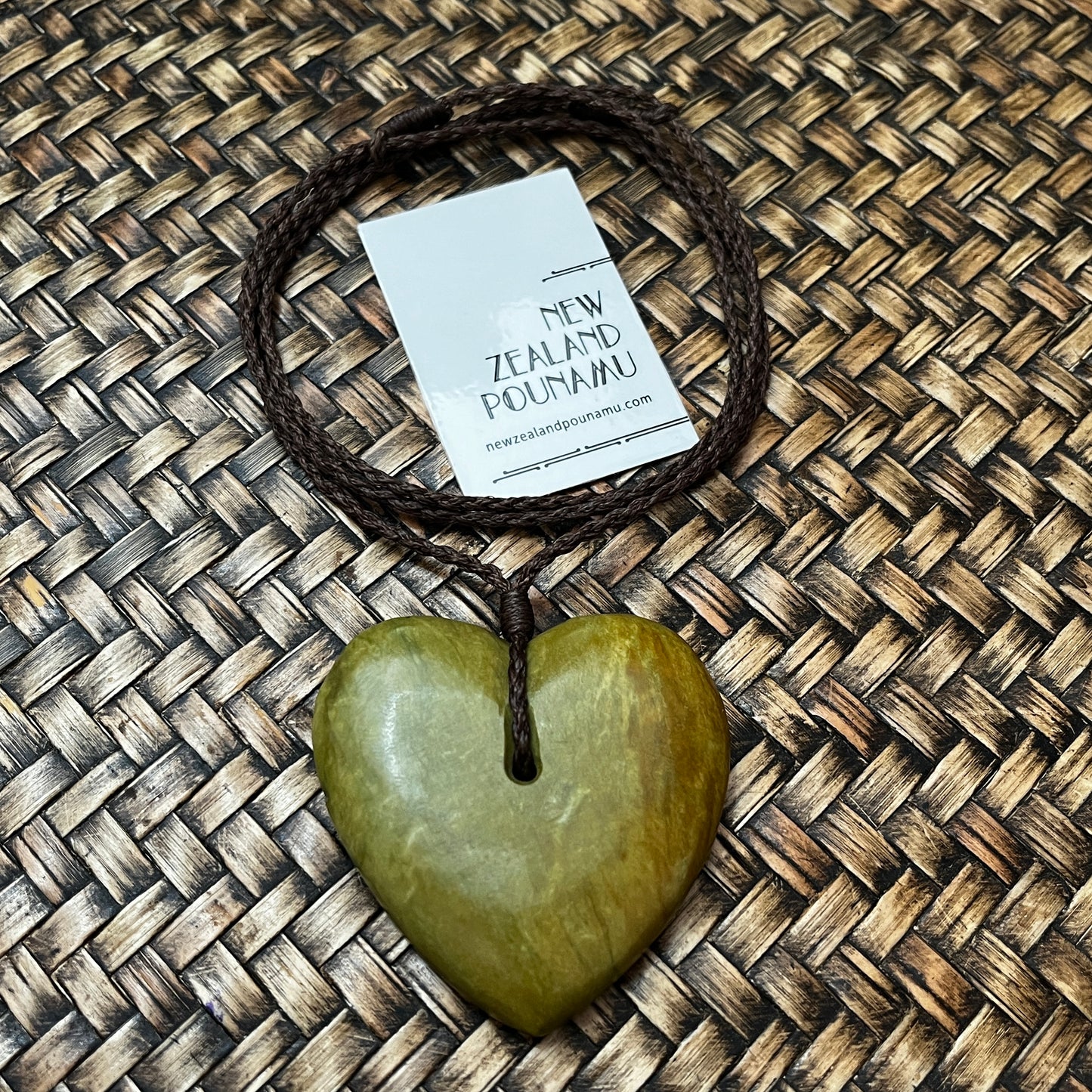 Auhunga Pounamu Heart