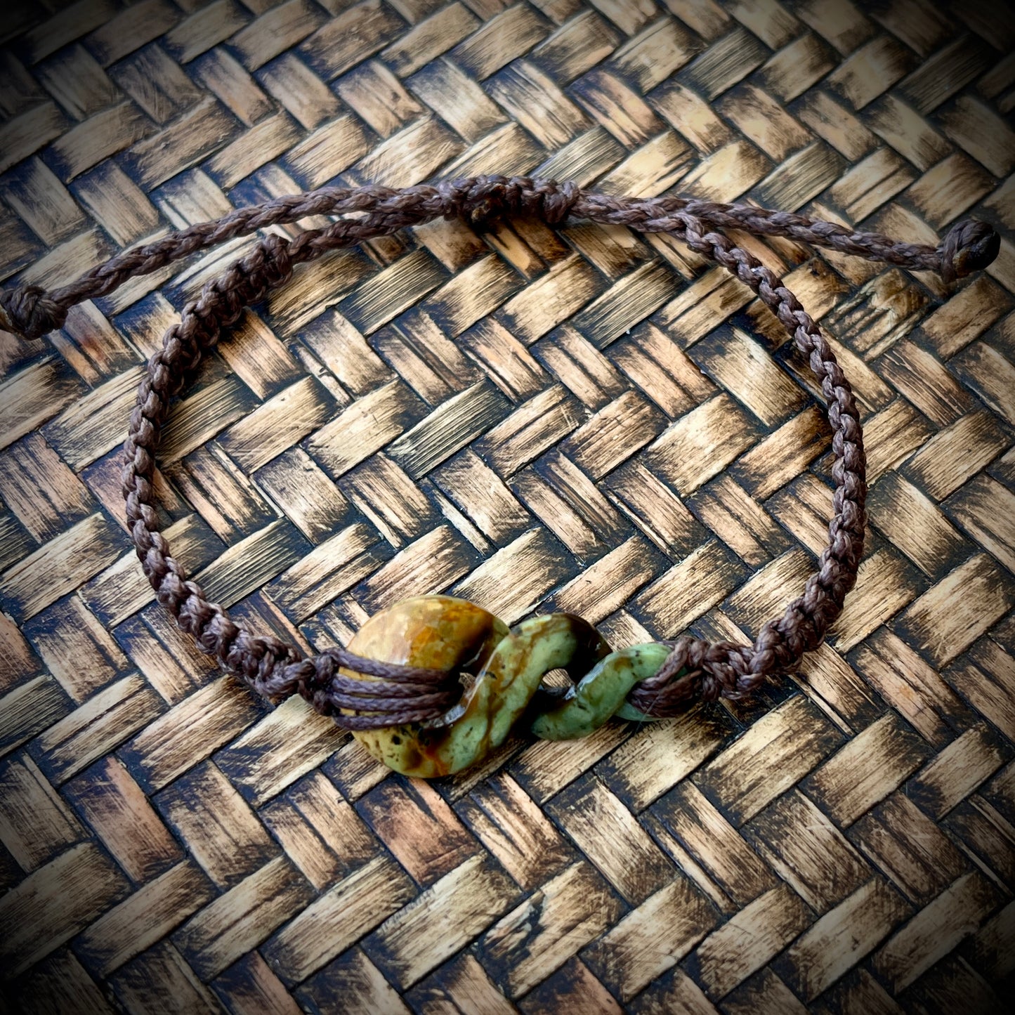 Flower Jade-Pounamu Pikorua Bracelet