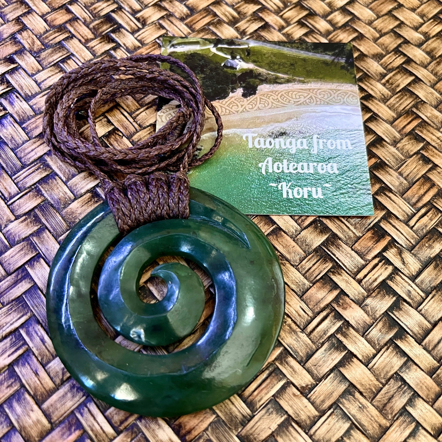 Nui Koru~Kawakawa Pounamu(6cm)