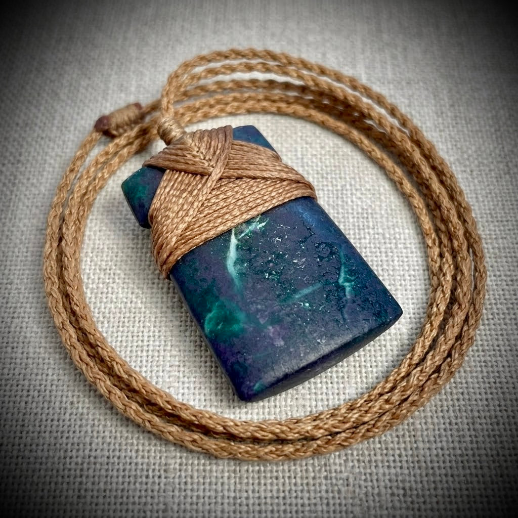 New Zealand Goodletite Toki – Ruby Rock