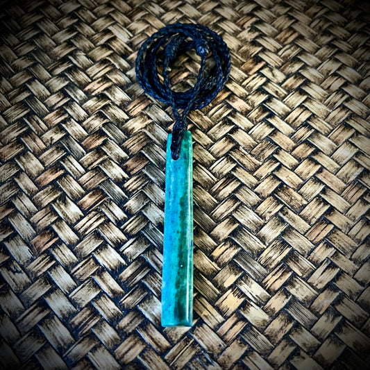 Aotea ngāwari pendants