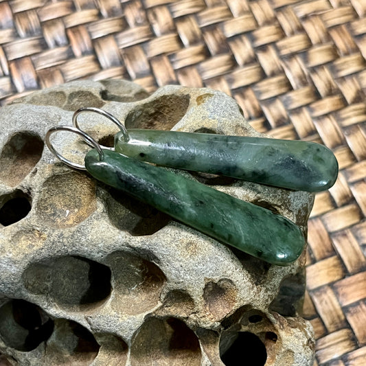 Pounamu Roimata earrings {4.5cm stone}