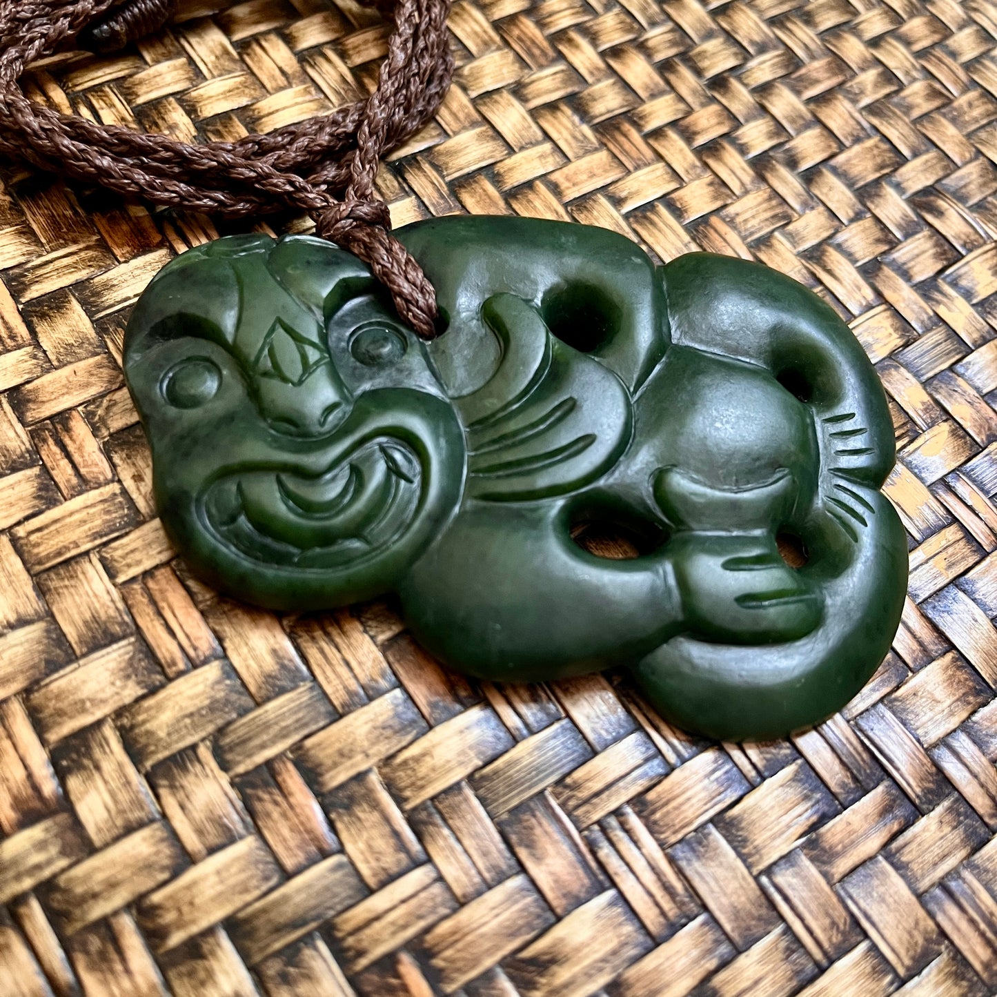 Large side hanging~Hei Tiki~9.0cm