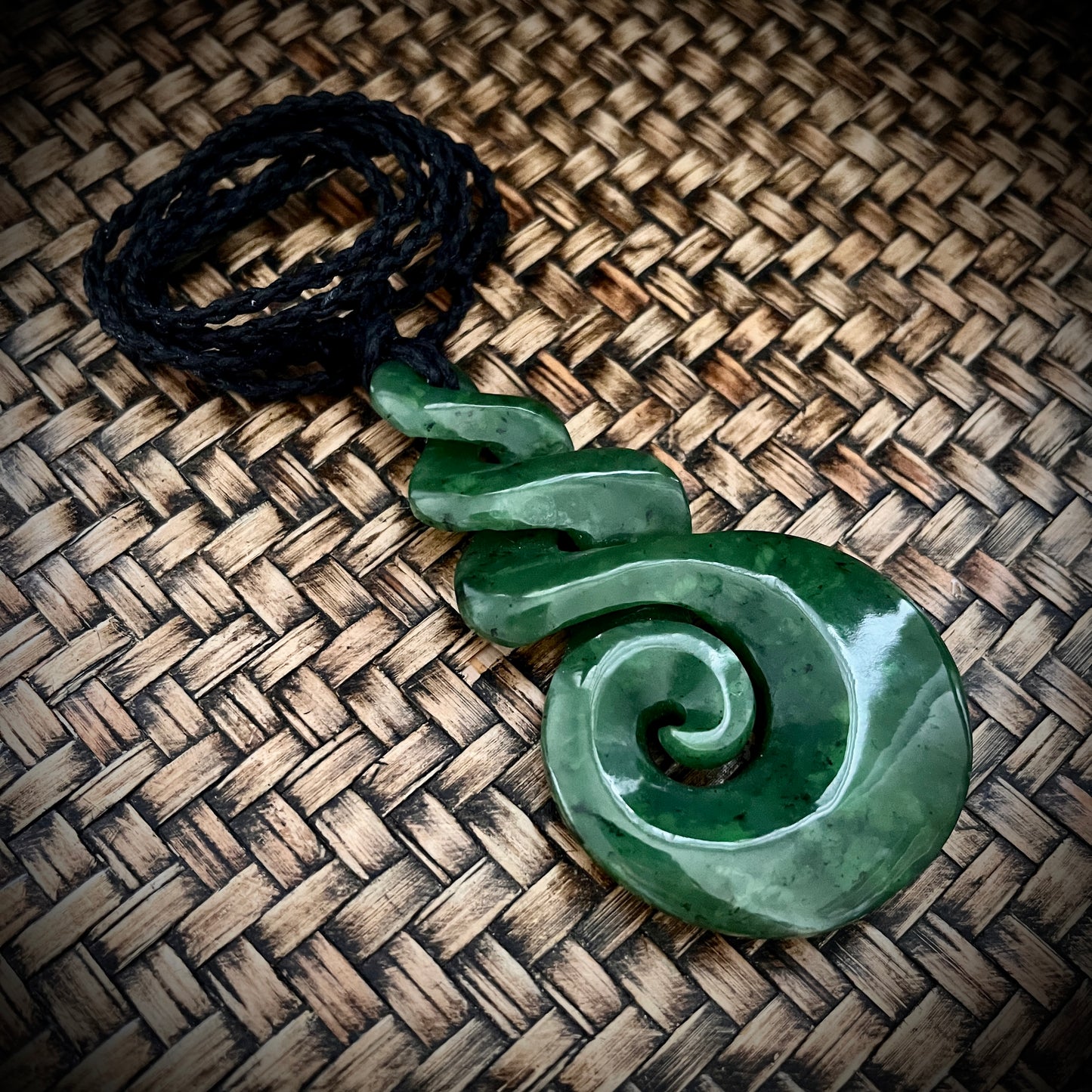 Large 9cm Greenstone Pikorua≈Nui