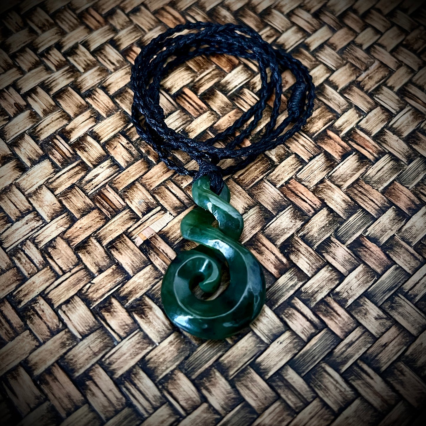 Pounamu Pikorua/Koru (4cm)