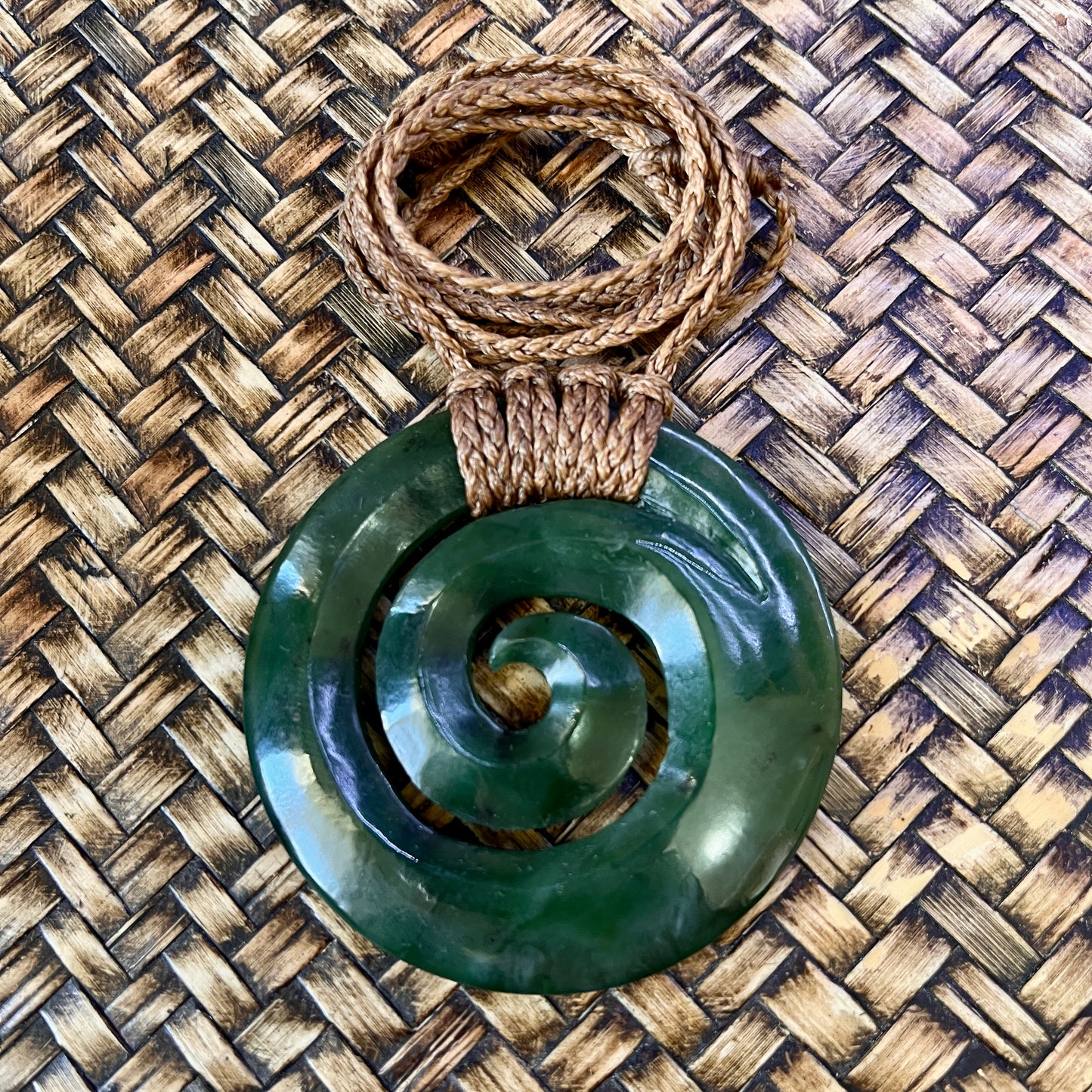 Nui Koru~Kawakawa Pounamu(6cm)