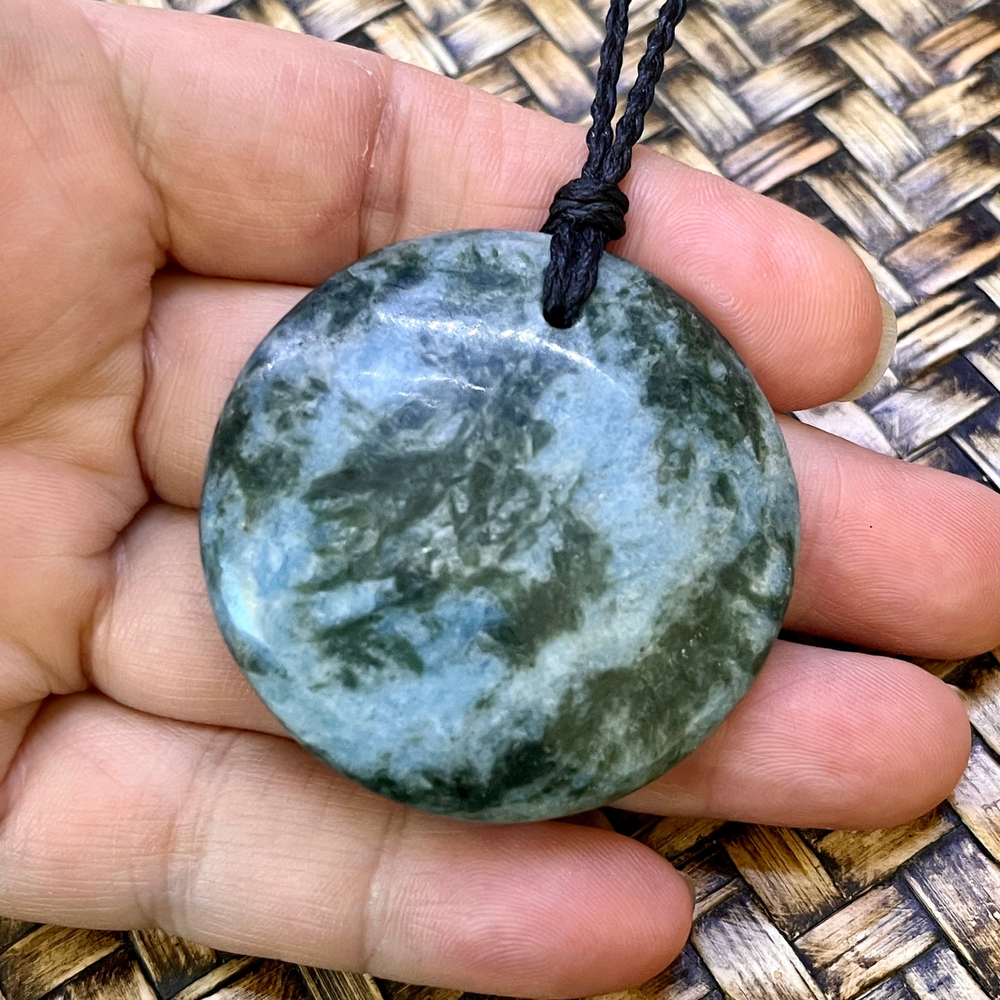 Tae Pouri Aotea Lunar pendant~4.5cm~