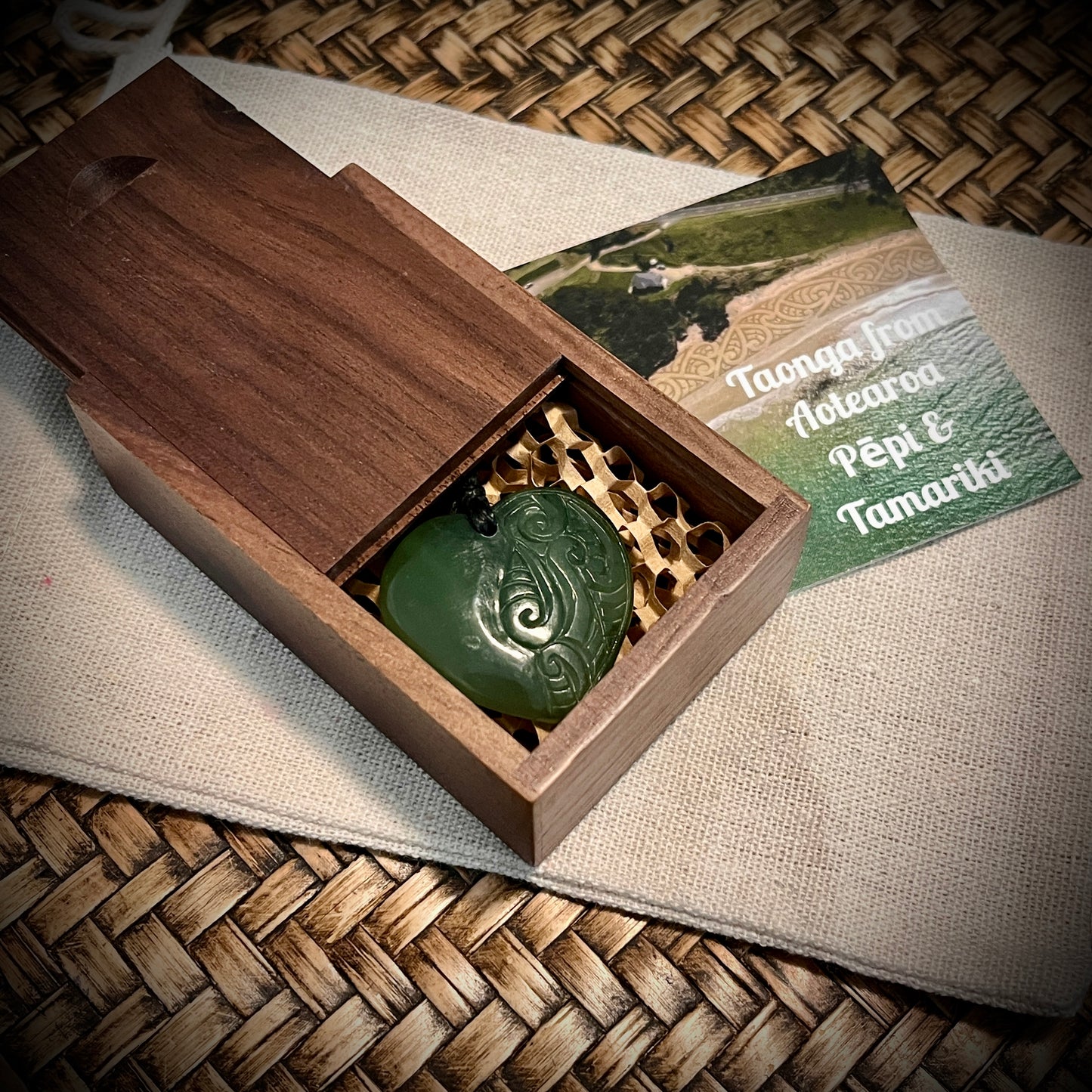 Pounamu Aroha Heart Pendants~suited for all ages