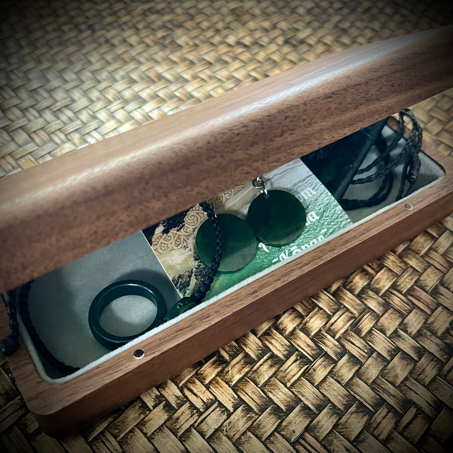 Greenstone Gift sets for Māmā