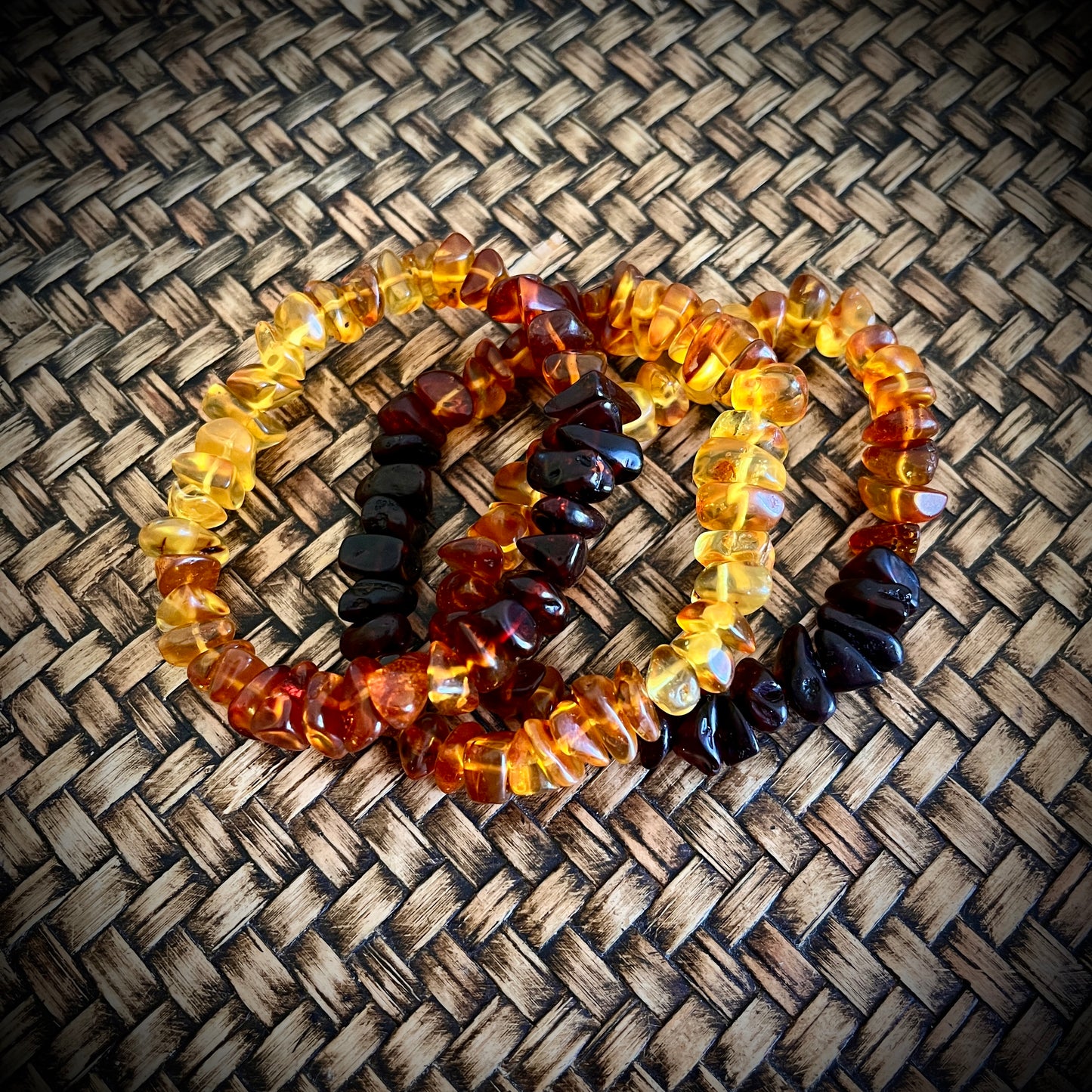 Ombré Amber Bead Stretch Bracelet – Adult