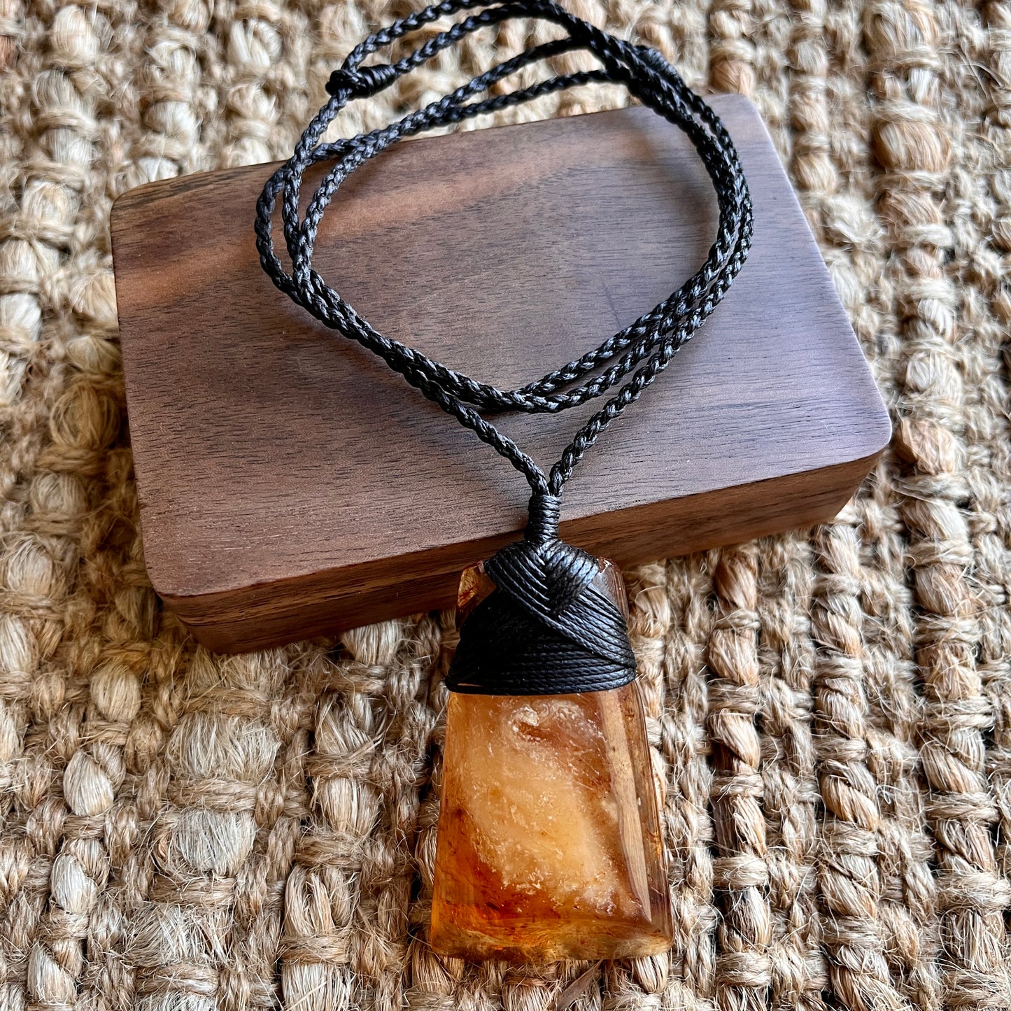 Nz Kauri Gum(Nz Amber)Toki pendant