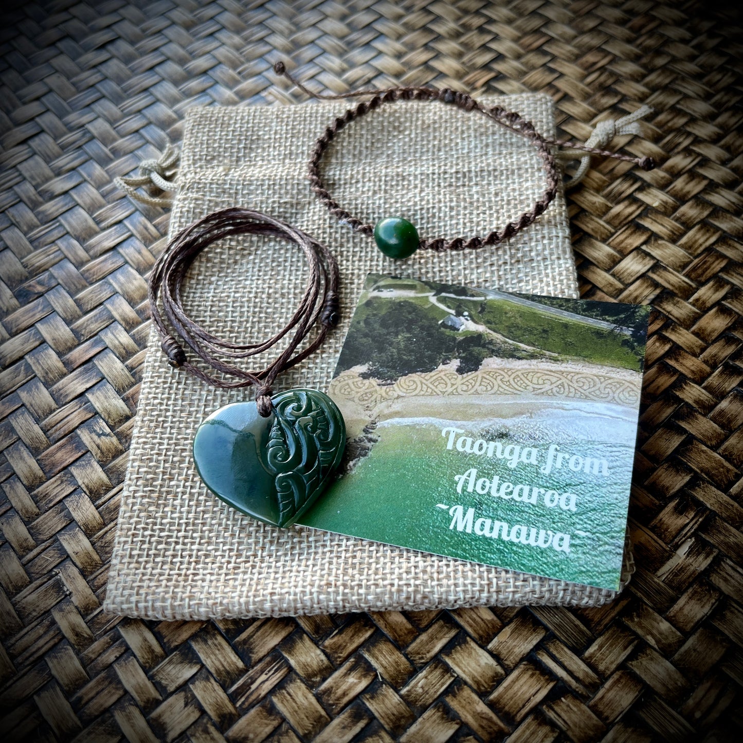 Side carved heart and bracelet set