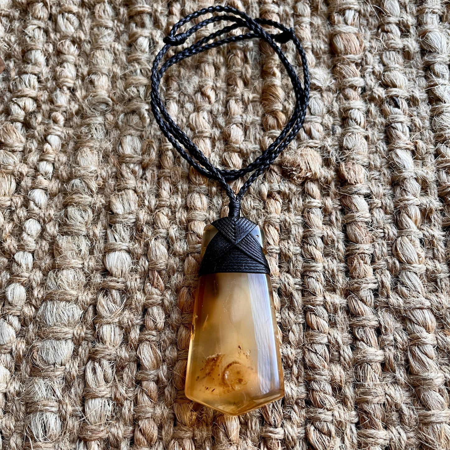 Nz Kauri Gum(Nz Amber)Toki pendant