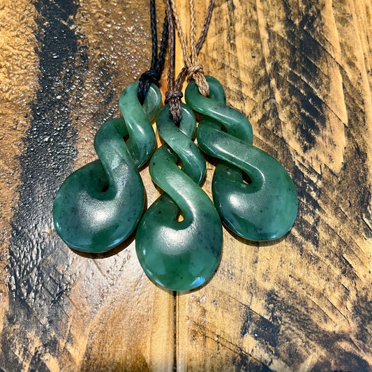 Pounamu Pikorua~Twist(Large)